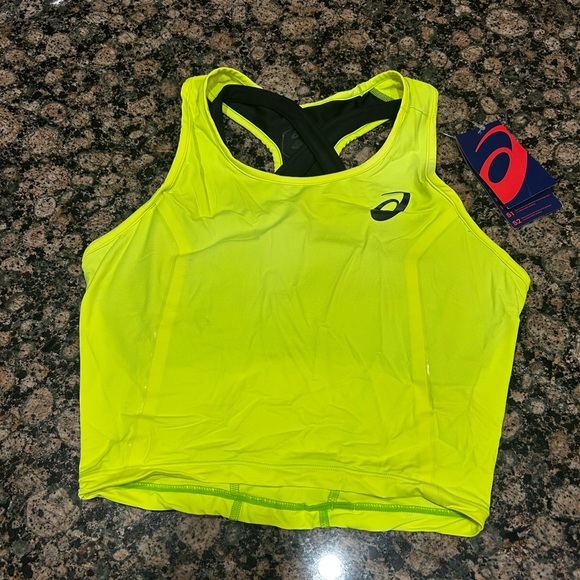 Asics Tops - Asics cropped tank top with built-in bra (no pads)